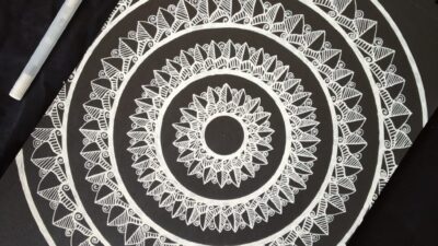 White Mandala Art ID 1054 without frame